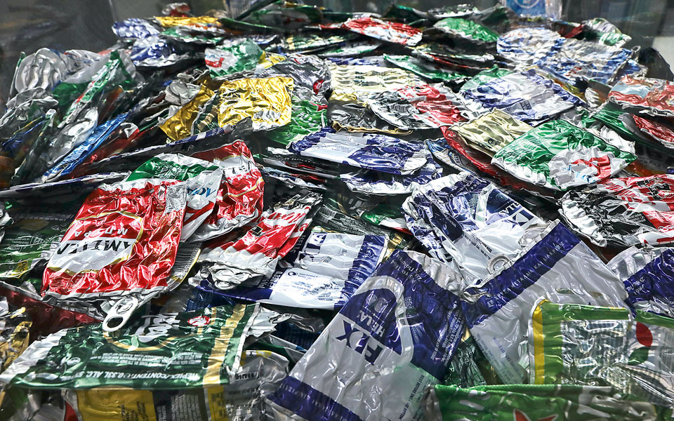 μπλακ-άουτ-στην-ανακύκλωση-562339030