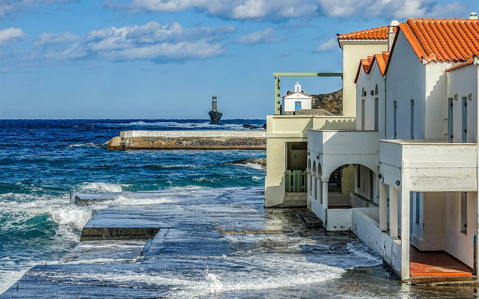 έναρξη-της-τουριστικής-σεζόν-για-το-νη-562310737