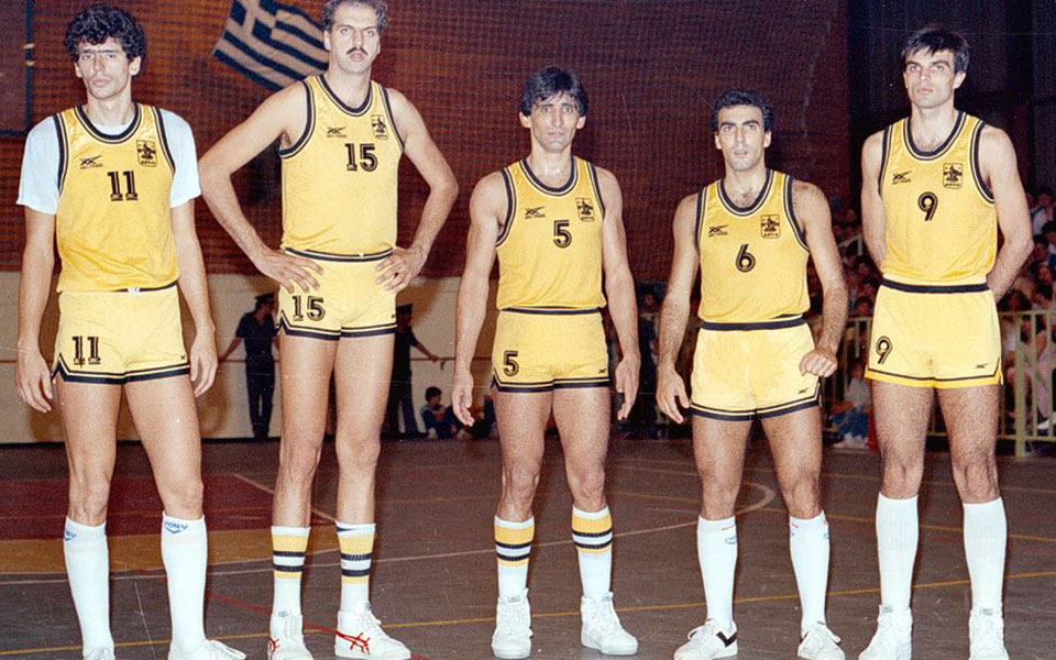 το-87-γκάλης-και-γιαννάκης-δεν-μιλιόν-562339978