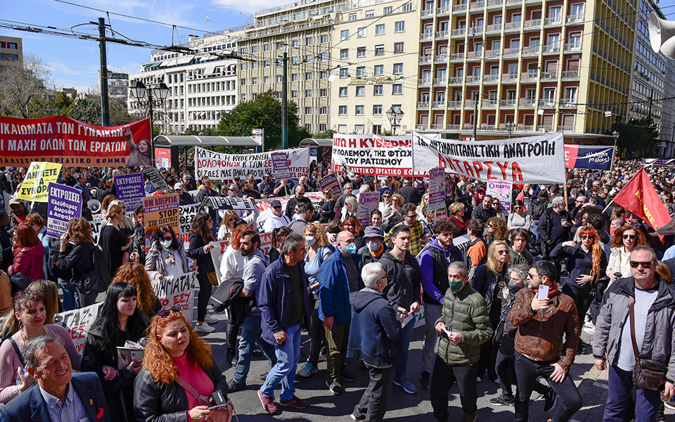 τραγωδία-στα-τέμπη-μεγάλες-κινητοποι-562312477