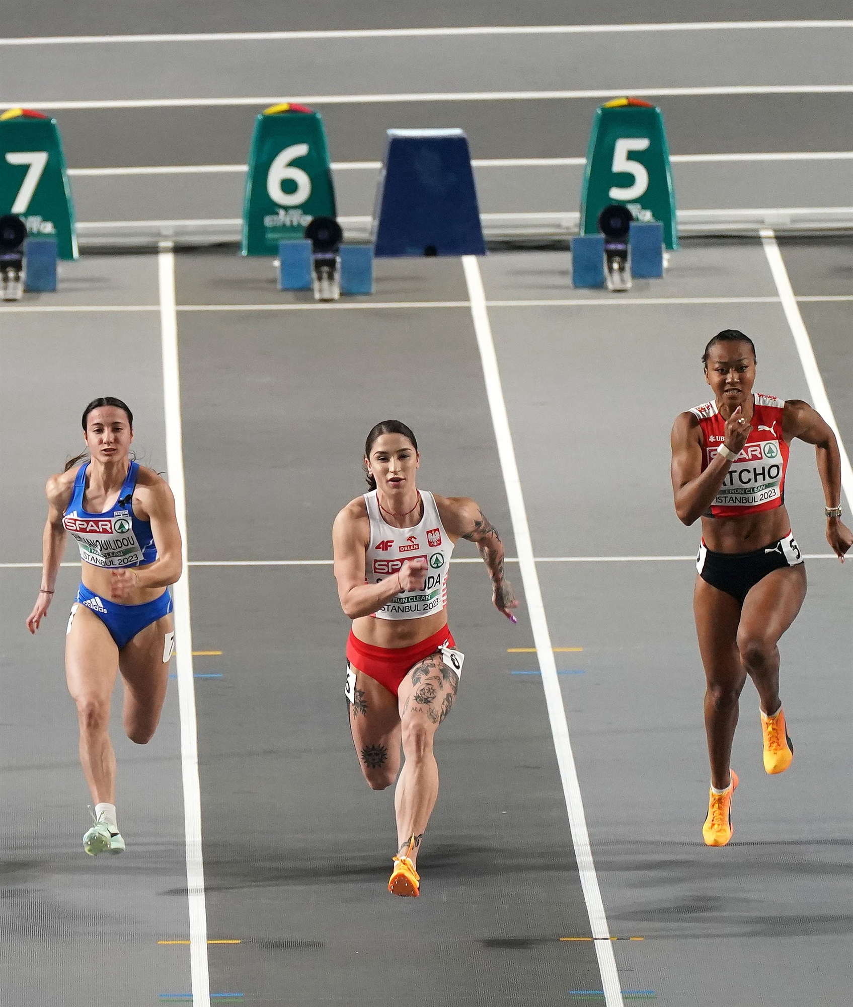 ασημένιος-ο-ανδρικόπουλος-στο-τριπ-562305637