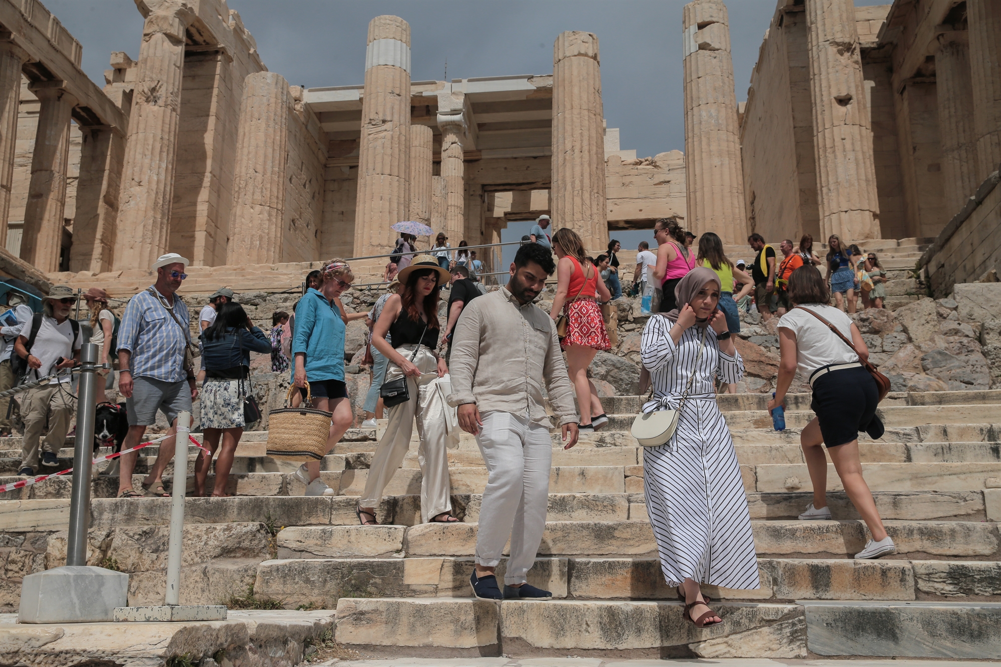 θετικά-σημάδια-για-τον-τουρισμό-το-2023-562315726