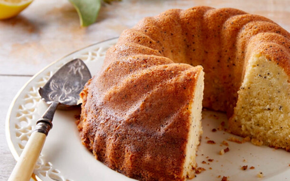 κέικ-με-λεμόνι-ανθότυρο-και-παπαρουνό-562307680