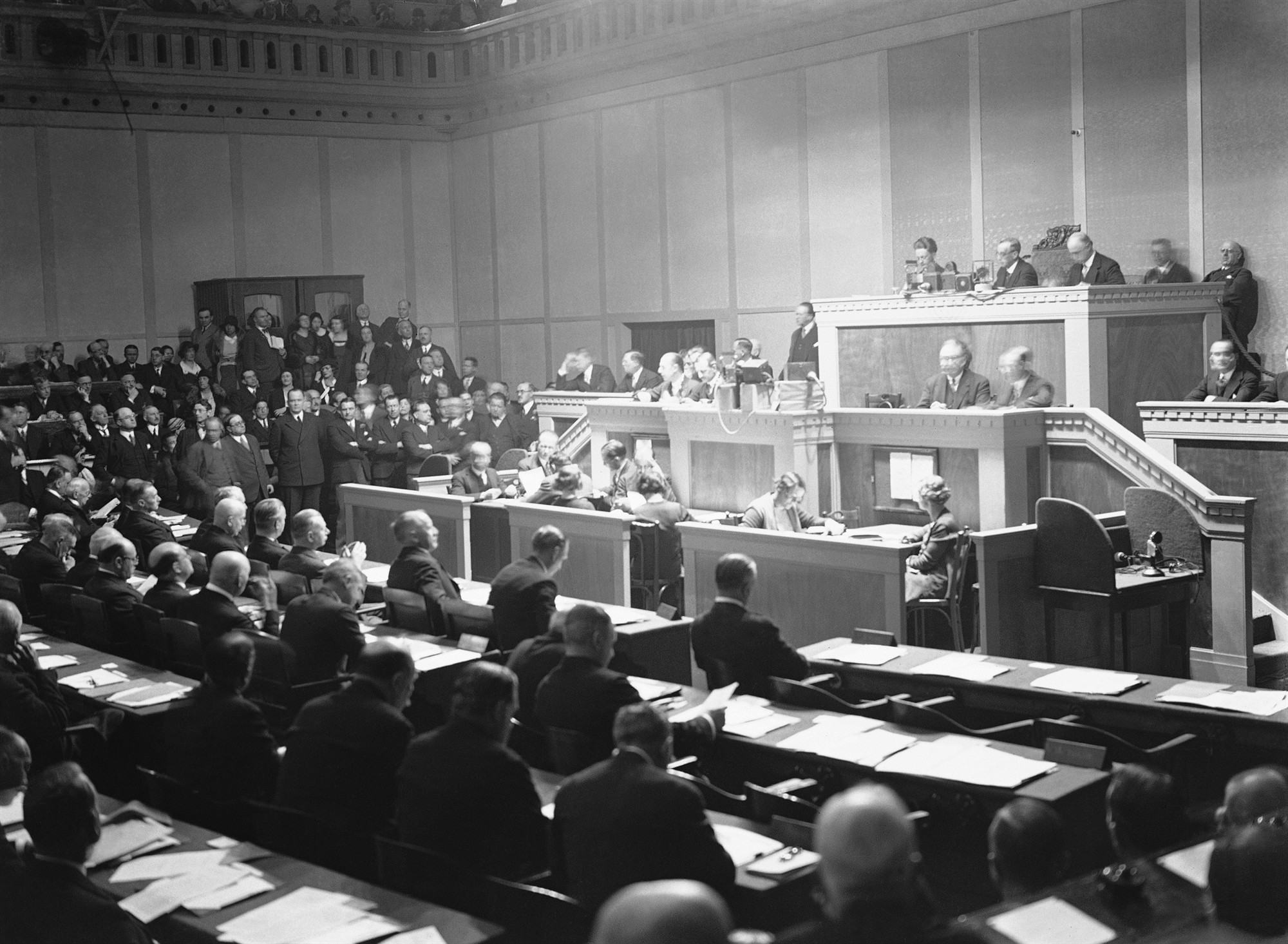 90-χρόνια-πριν-στην-κ25-3-1933-562338556