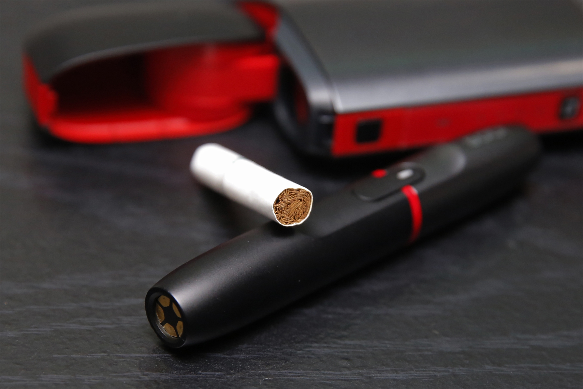 Κάπνισμα χωρίς γεύσεις και με προειδοποιήσεις – Αυστηρότεροι κανόνες σε θερμαινόμενα προϊόντα-1