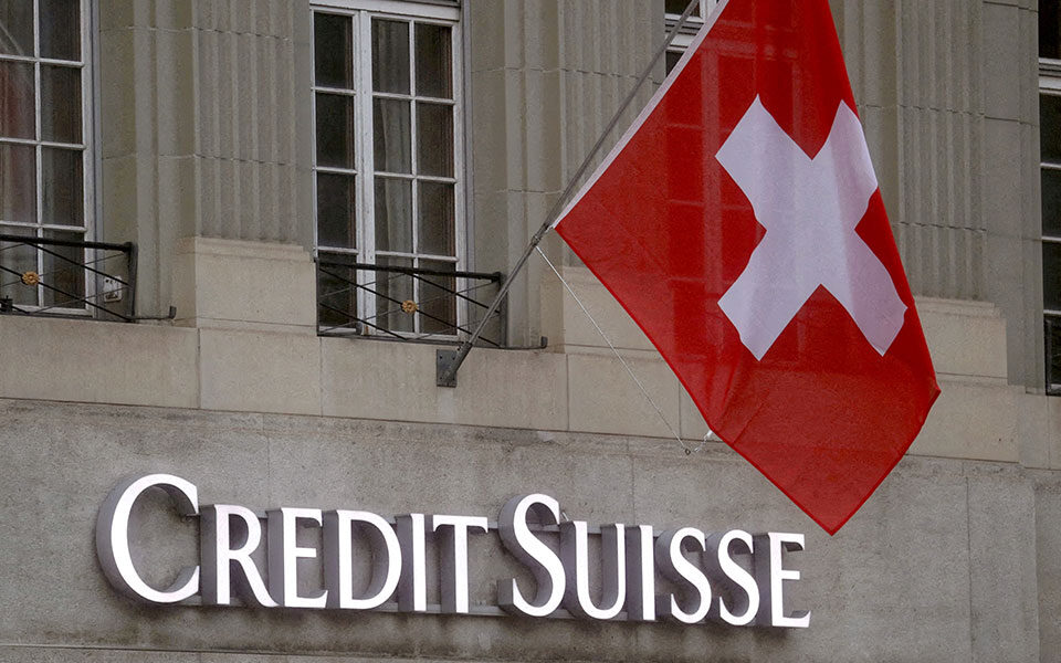 explainer-τι-σημαίνει-για-την-ubs-η-εξαγορά-της-credit-suisse-562332265