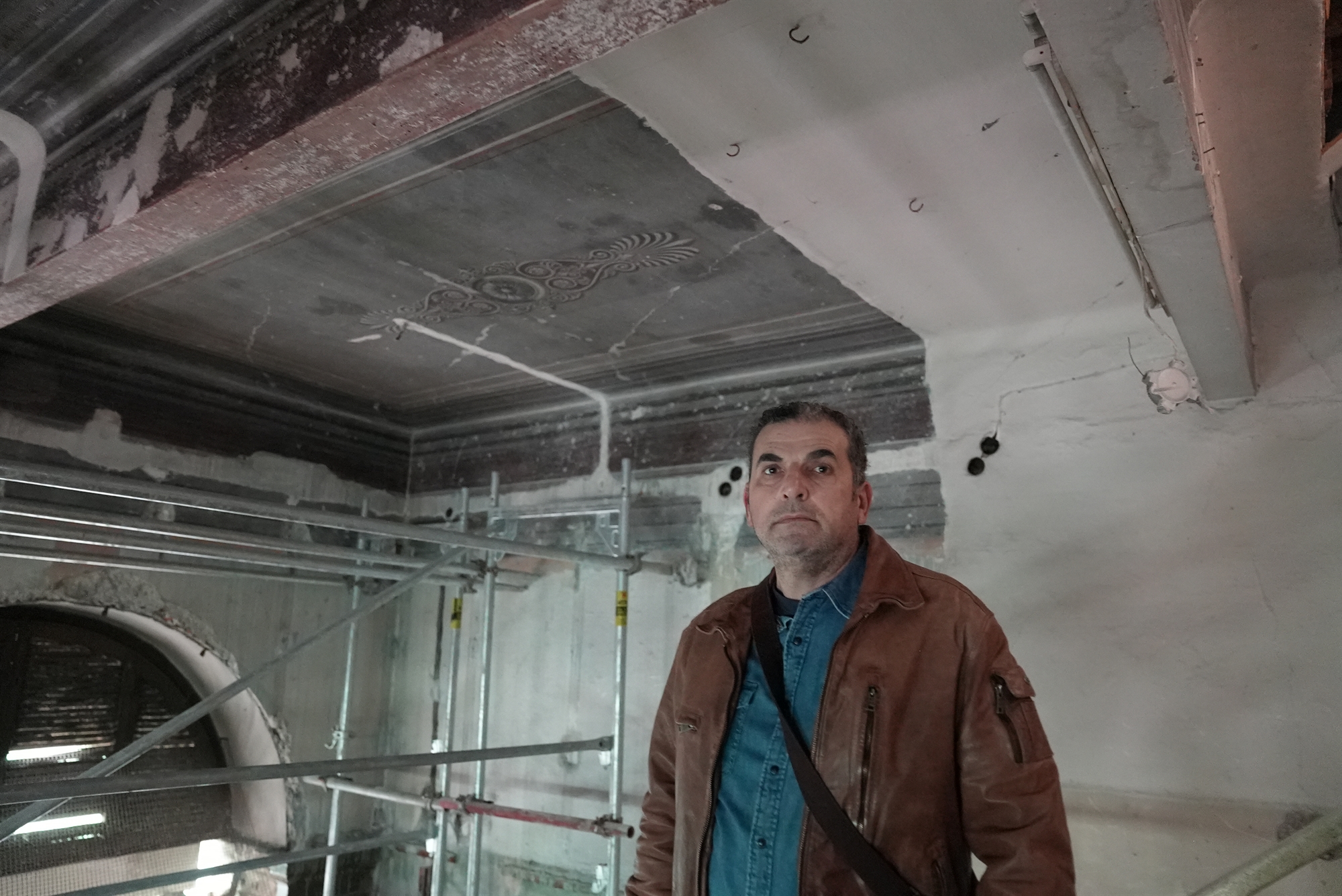 Στοιχειωμένα από τη γραφειοκρατία-4