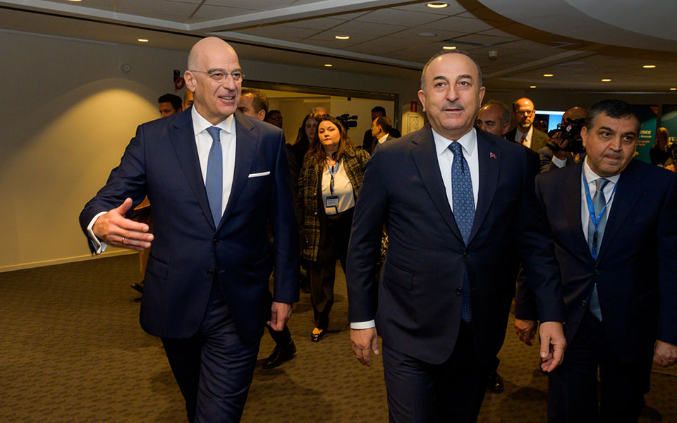 διπλωματικές-πηγές-σημαντική-η-στήρι-562331167