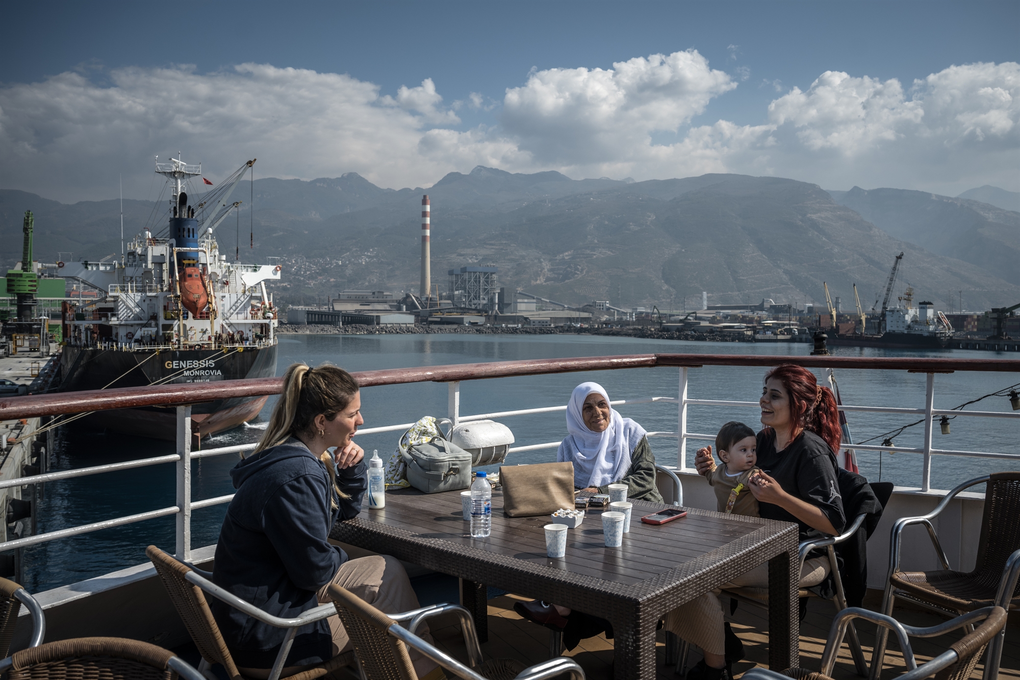 Τουρκία: Σε πλοία οι σεισμόπληκτοι-2