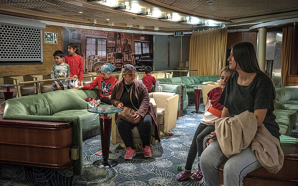 Τουρκία: Σε πλοία οι σεισμόπληκτοι-1