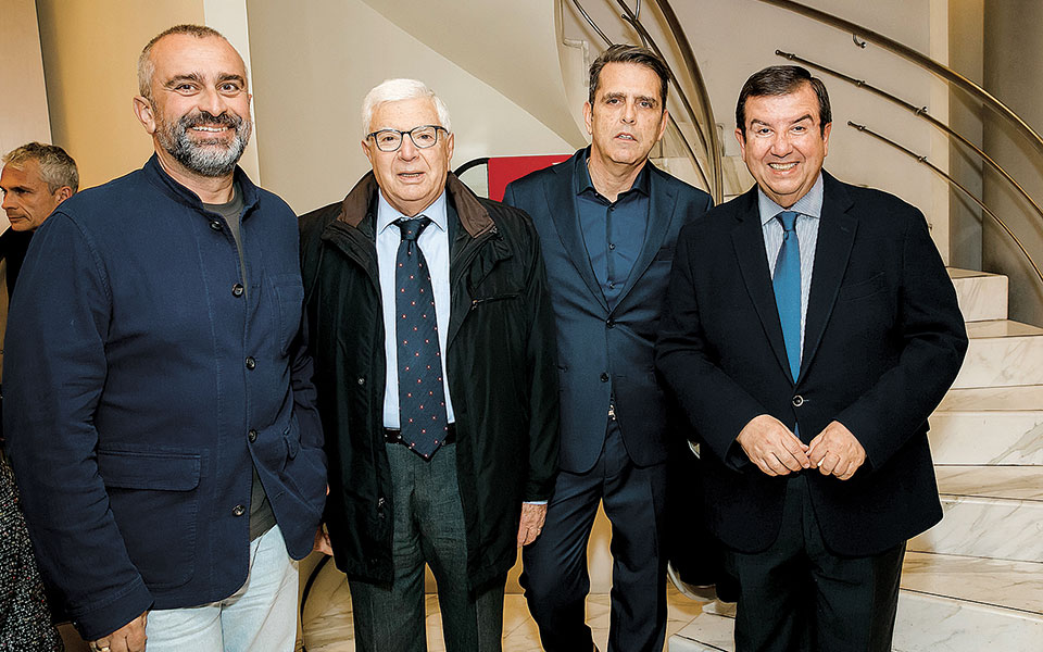 Βαγγέλης Χρόνης: Ο αειθαλής εραστής του γραπτού λόγου-2