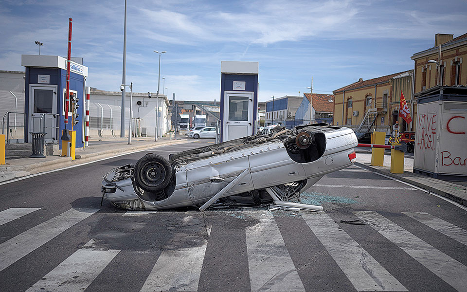 Καζάνι που βράζει η Γαλλία-1