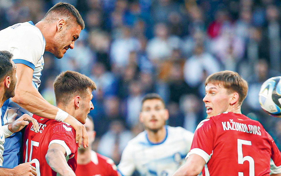 εθνική-ομάδα-δημιουργεί-ευκαιρίες-αλ-562342711