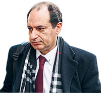 Τηλεδιοίκηση και τηλεχαμόγελα-1
