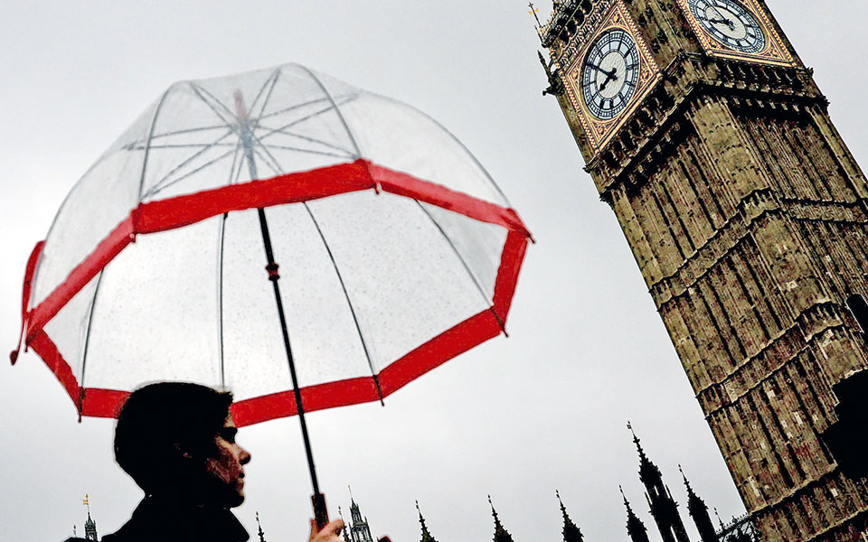 to-στρες-στην-εργασία-προκαλεί-ζημίες-στ-562346503
