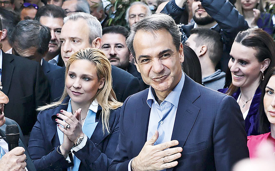 Τα ατού και τα «βαρίδια» των τριών ενόψει εκλογών-1