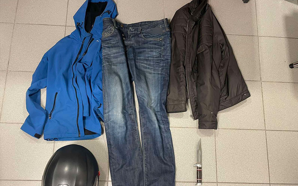 Χειροπέδες σε 44χρονο ληστή φαρμακείων που δρούσε σε Χολαργό και Αγία Παρασκευή-1