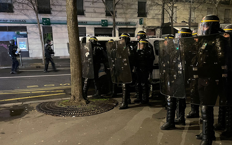 γαλλία-ο-μακρόν-αντιμέτωπος-με-τη-μεγα-562329856