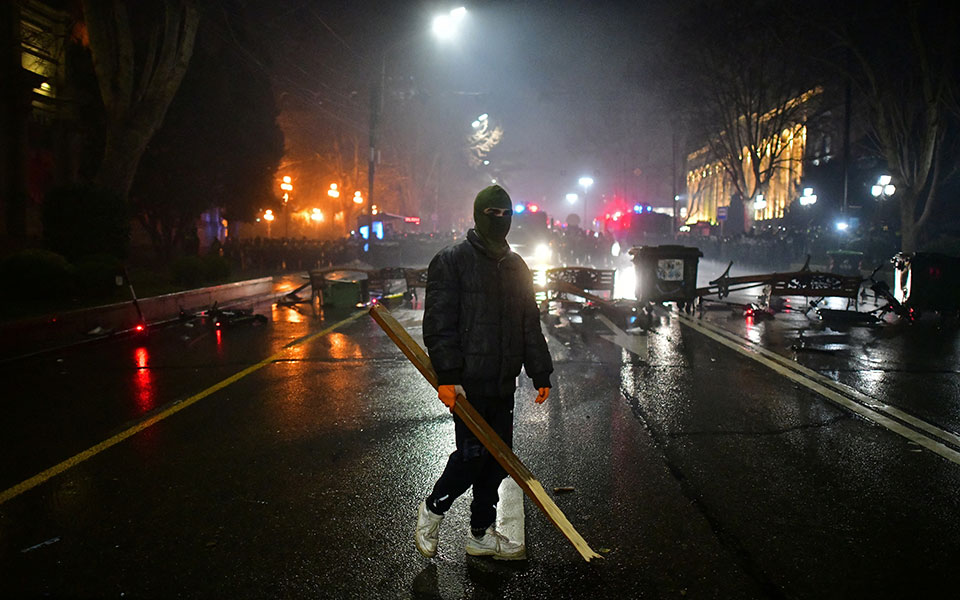 Η Ρωσία καταγγέλλει «απόπειρα» πραξικοπήματος στη Γεωργία-1