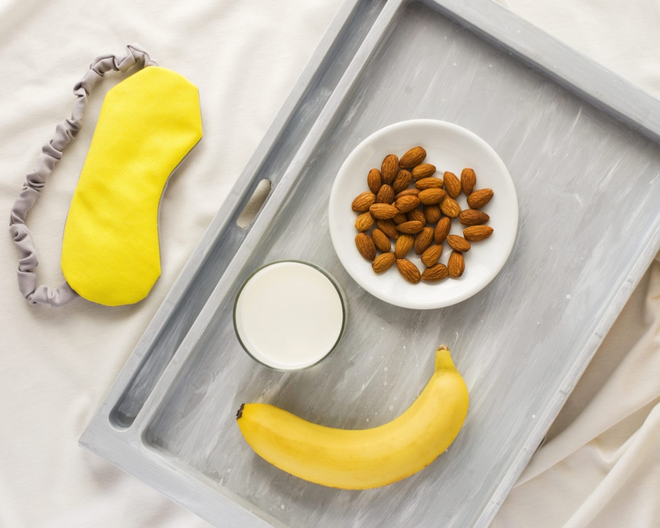 οι-τροφές-που-καταπολεμούν-την-αϋπνία-562308088