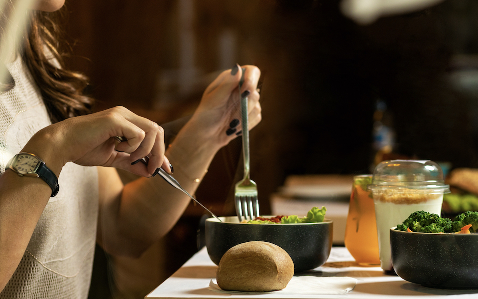 στα-100-μου-εξακολουθώ-να-ασκώ-την-ιατρι-562331197