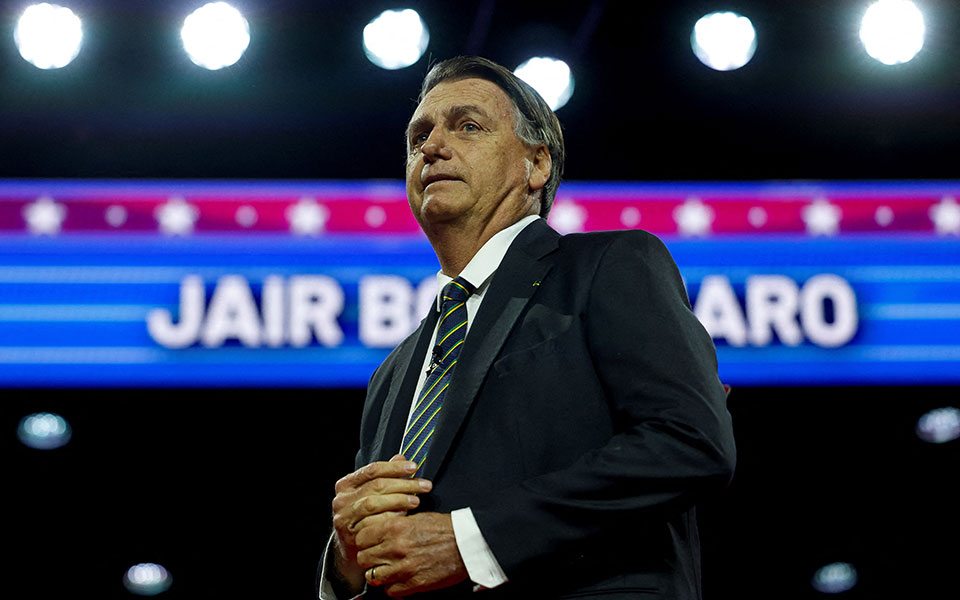 μπολσονάρο-μπορεί-η-επιστροφή-του-στη-562344934