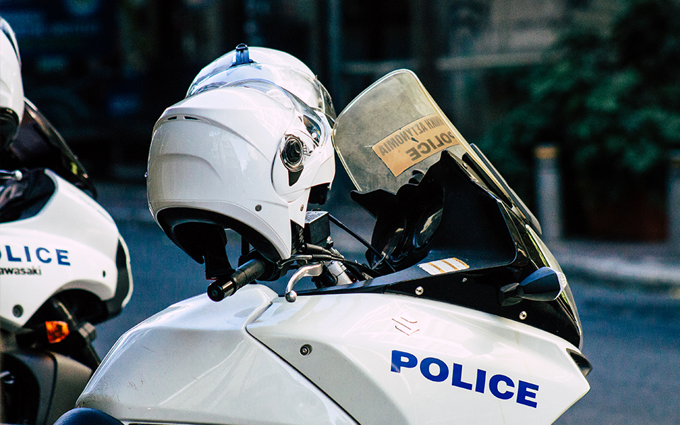 καλαμάτα-χειροπέδες-σε-40χρονο-για-διακ-562302343