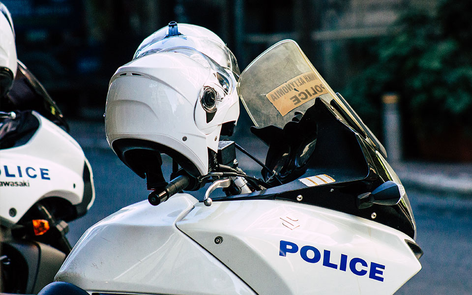 θεσσαλονίκη-χειροπέδες-σε-20χρονο-για-κ-562336390