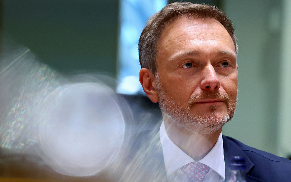 λίντνερ-για-τραπεζική-κρίση-σταθερό-τ-562325395