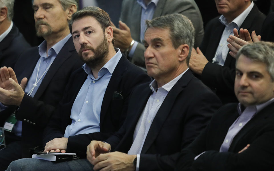 πασοκ-φόβοι-για-ανακωχή-με-ημερομηνία-562344697