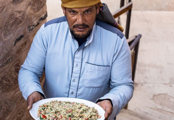 μελιτζανοσαλάτα-μπαχαράτη-με-ταχίνι-562319320