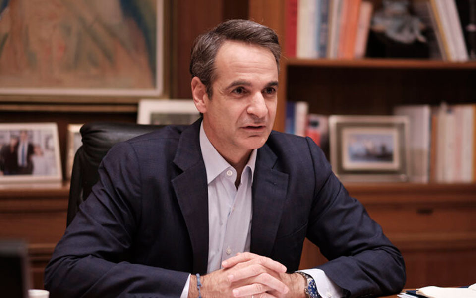 συνάντηση-μητσοτάκη-με-τους-γονείς-τη-562349101