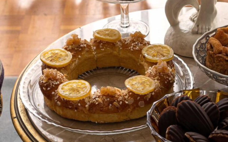 μπριός-με-κρέμα-βανίλιας-και-μαρόν-γκλ-562340770