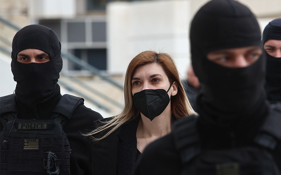 δίκη-πισπιρίγκου-η-αγωνιώδης-προσπάθ-562347064