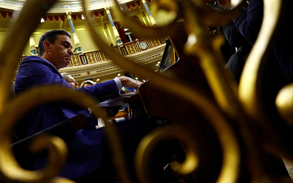 ισπανία-σε-θέση-μάχης-η-κυβέρνηση-σάντ-562341475