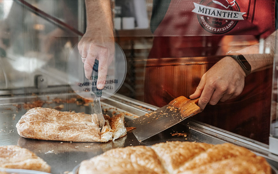 μπουγάτσα-με-τυρί-562318903