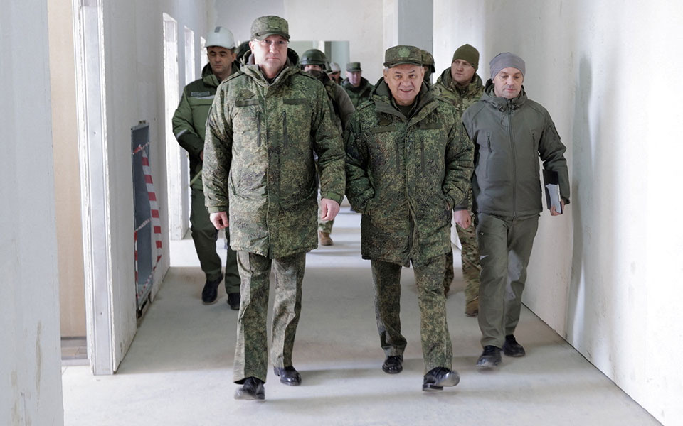 σοϊγκού-η-κατάληψη-της-μπαχμούτ-θα-επι-562310605