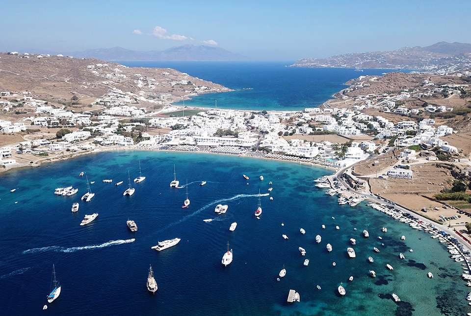 μύκονος-από-αρχαιολογικός-χώρος-εργο-562325431