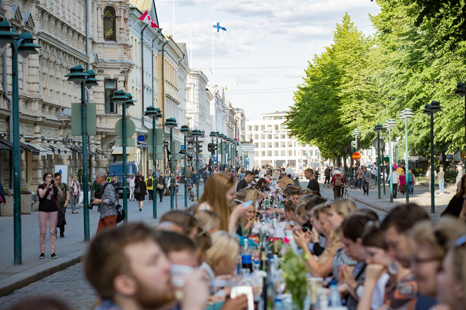 πώς-το-ελσίνκι-συμπλήρωσε-έναν-ολόκλη-562345012