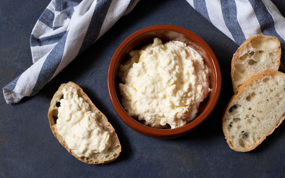 καταχωρήθηκε-ως-ποπ-το-τυρί-τσαλαφού-562314808