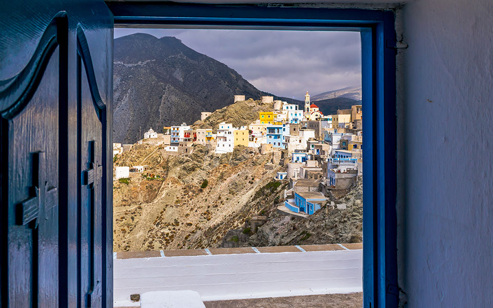 ένα-ελληνικό-νησί-στους-πιο-υποτιμημ-562312102