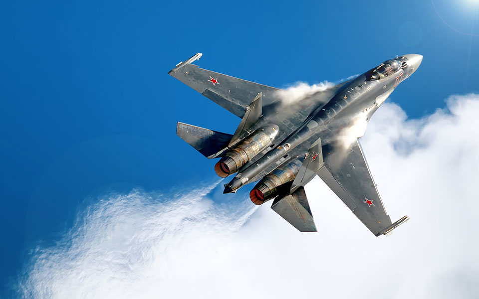 ρωσικό-su-35-σηκώθηκε-όταν-δύο-αμερικανικ-562331320