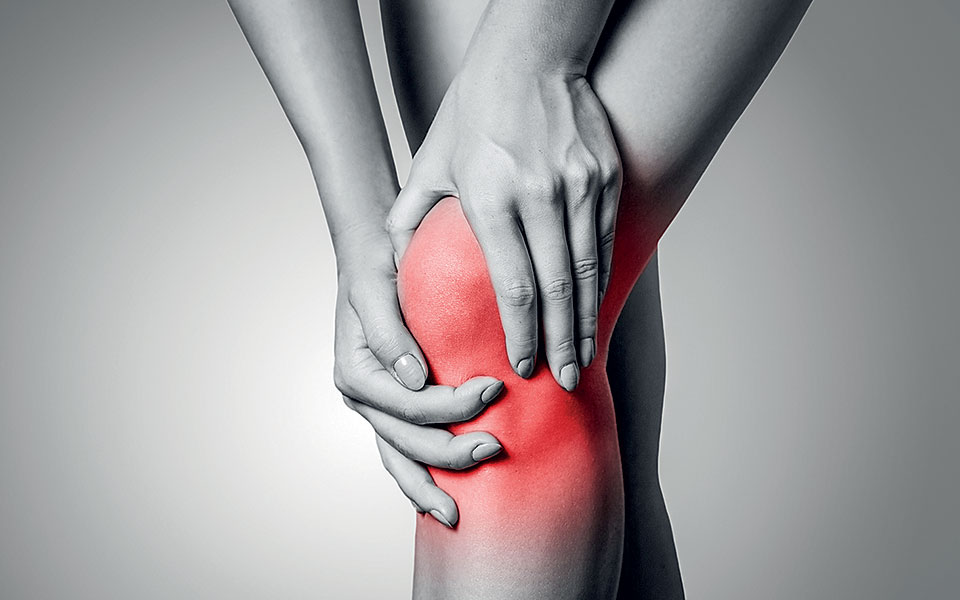ελέγξτε-τον-πόνο-στο-γόνατο-562343317