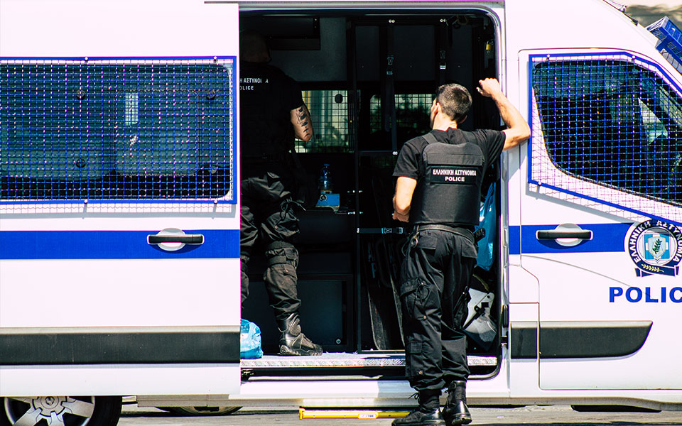 θεσσαλονίκη-συμμορία-άνοιγε-σπίτι-562324525