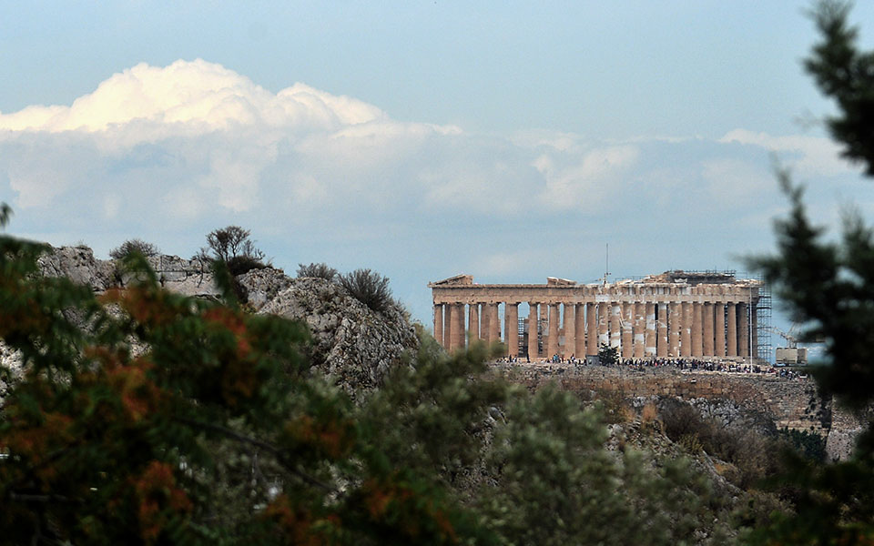 αίθριος-σήμερα-ο-καιρός-με-πτώση-της-θε-562344643