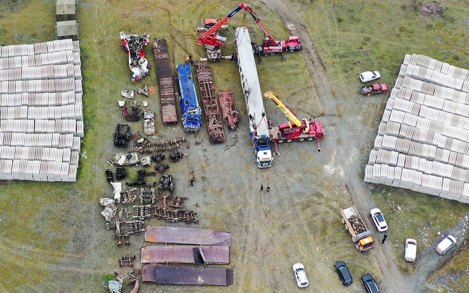 μαστρο-γιώργο-τελικά-δεν-το-κατεβάζο-562318996