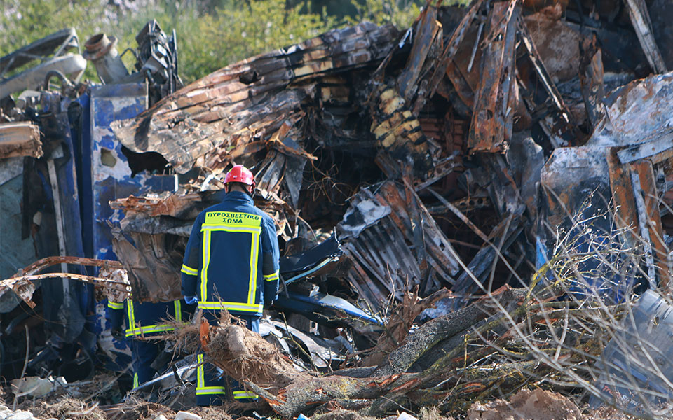 τραγωδία-στα-τέμπη-στον-ανακριτή-και-ο-562308355