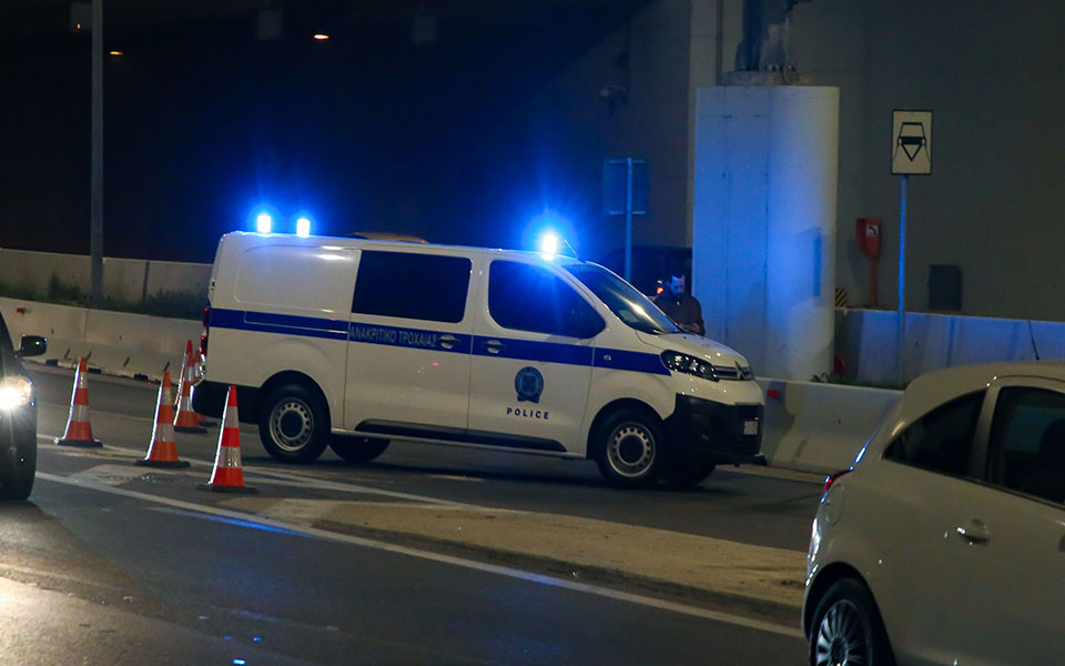 τροχαίο-ατύχημα-στο-χαϊδάρι-αυξημέν-562333777