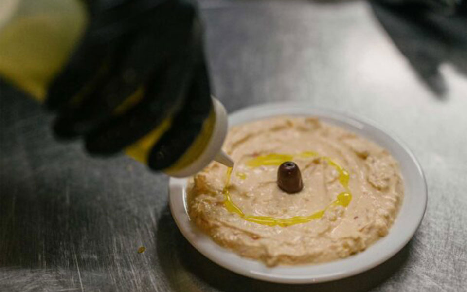 η-άπαιχτη-τυροκαυτερή-του-μαραθωνίτη-562302202