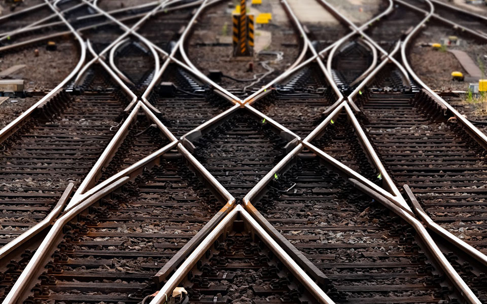 οι-μεταβατικοί-πρόεδροι-διευθύνοντε-562316473